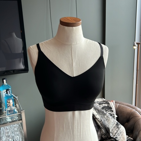 New True & Co Santoni Hybrid Lift Bra in Black Size Medium - Picture 2 of 7
